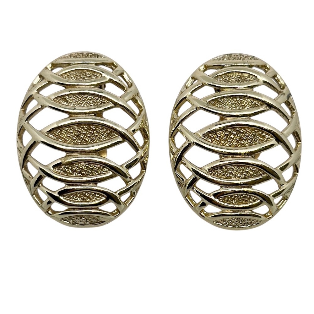 Vintage Emmons Gold Tone Cut Out Reticulated Oval Clip On Earring Estate Jewelry